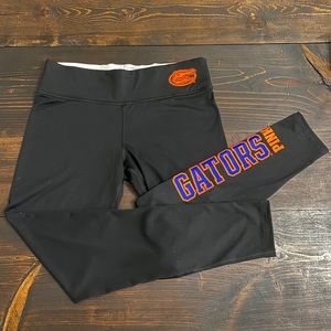 RARE PINK VS, UF🐊 Reversible Yoga Pants, Size M‼️